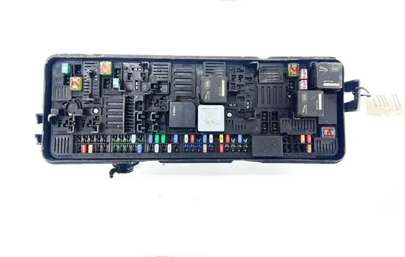 Land Rover Discovery 5 Fuse module JPLA14A073AB