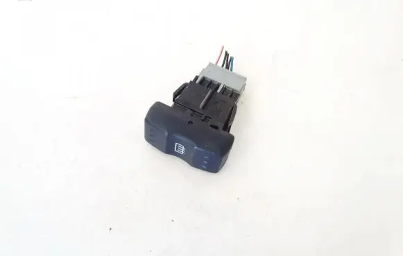 Dacia Logan I Windscreen/window heater switch 399387