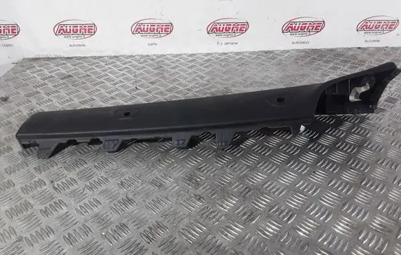 BMW M3 Tailgate/trunk side cover trim 51436970147