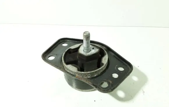 Mitsubishi Colt Gearbox mount