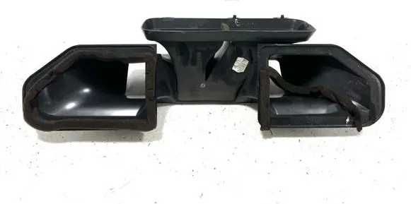 Audi A4 S4 B7 8E 8H Air intake duct part 8E1819389 H56663144N 665514Q