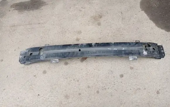 Volvo S60 Front bumper cross member 08652096
