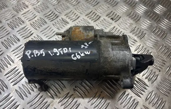 Volkswagen PASSAT B5 Starter motor