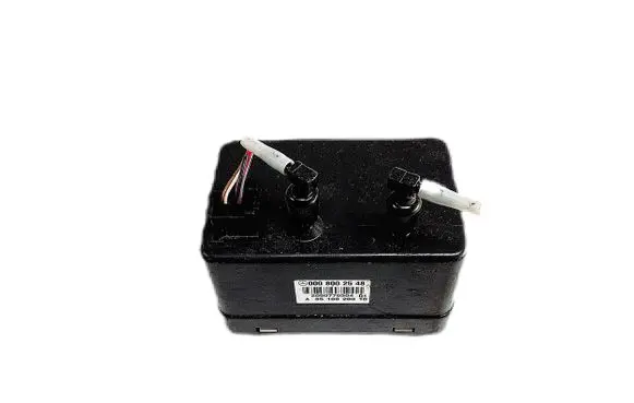 Mercedes-Benz GL X164 Central locking vacuum pump 0008002548