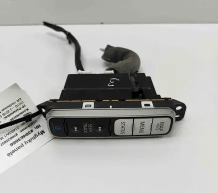 Nissan Leaf I (ZE0) Sound control switch 3ND0B210492