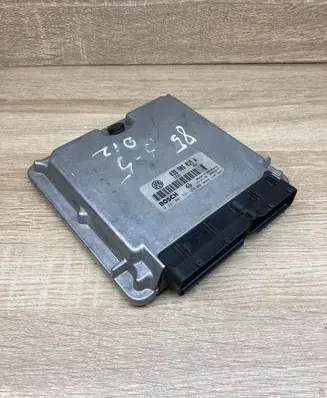 Volkswagen PASSAT B5 Engine control unit/module ECU 038906019A 0281001691