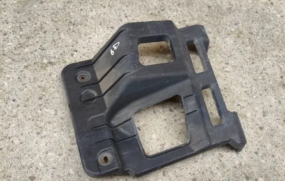 KIA Stinger Rear bumper mounting bracket 86686J5000