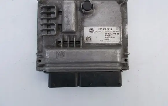 Volkswagen Polo V 6R Engine control unit/module 03P906021AJ