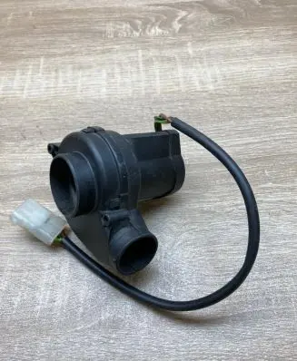 BMW 5 E39 Engine control unit/module fan 1745182 0130002831
