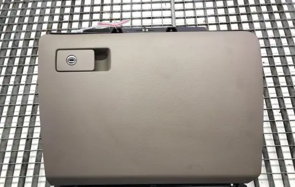 Volkswagen PASSAT B6 Glove box set 