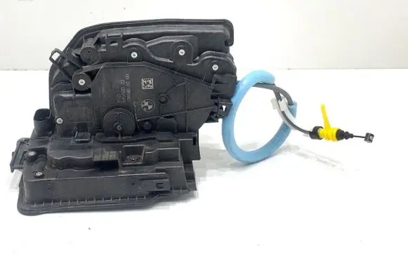 BMW X5 G05 Front door lock 9464890