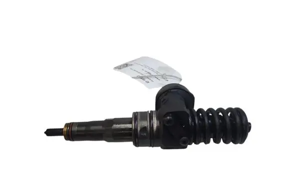 Volkswagen Caddy Fuel injector 038130073BN 0414720313