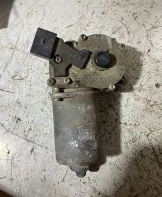 Opel Zafira B Wiper motor 404976 5476N