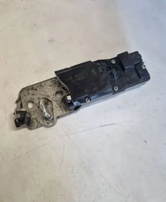 Tailgate/trunk/boot lock/catch/latch