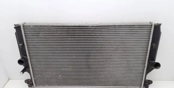 Toyota Verso Coolant radiator 164000R030