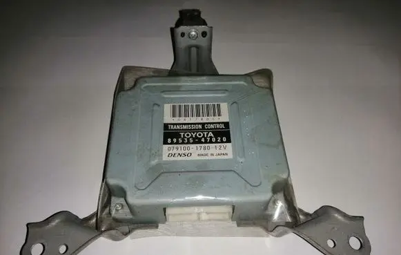 Toyota Prius (XW20) Gearbox control unit/module 8953547020 0791001780