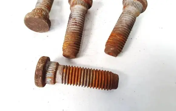 Ford Transit Nuts/bolts 