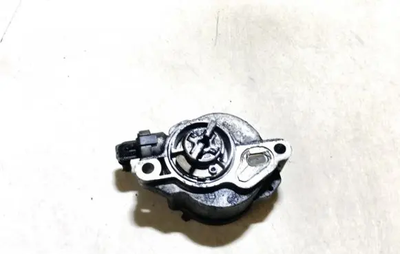 Mazda 3 II Vacuum pump d1562b 1397w