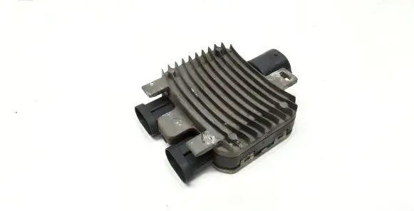 Volvo V70 Coolant fan relay 940011200
