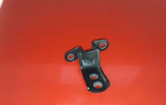 Toyota Verso-S Front door upper hinge NOCODE
