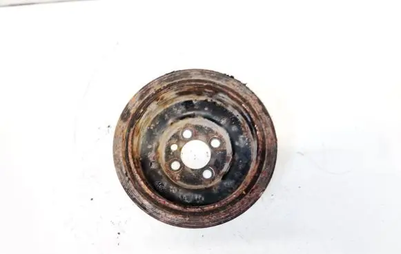 Volkswagen Tiguan Crankshaft pulley 038105243M