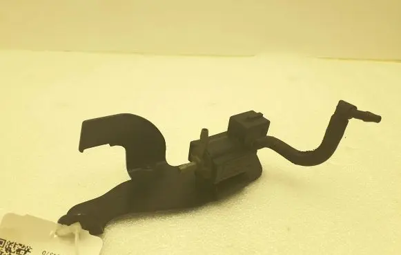 Jaguar XJ X351 Turbo solenoid valve 70242800