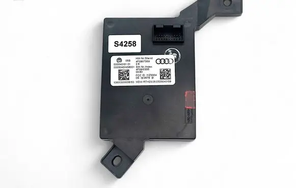 Audi A6 S6 C6 4F Keyless (KESSY) go control unit/module 4F0907335 4F0910335