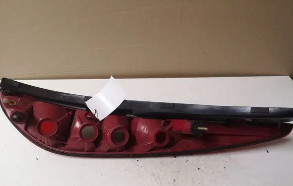 Ford Mondeo Mk III Rear/tail lights 1S7113405C 0374D