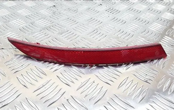 Rear tail light reflector