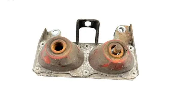 Audi A8 S8 D3 4E Muffler mount bracket/holder 4E0253099R