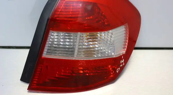 BMW 1 E81 E87 Rear/tail lights 6924502