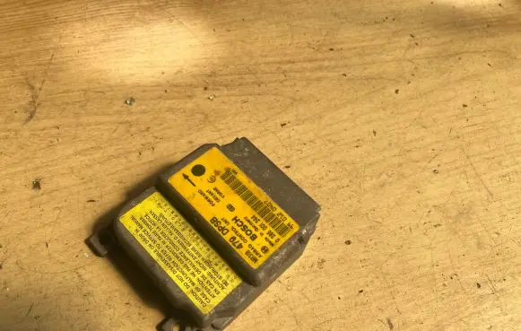 Mitsubishi Space Star Airbag control unit/module MR318479DPSB 0285001244