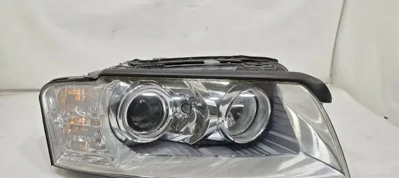 Audi A8 S8 D3 4E Headlight/headlamp 4E0941030R