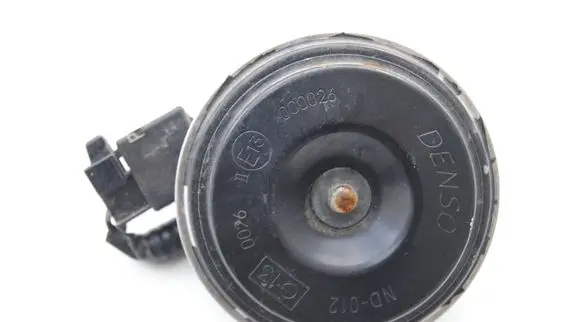 Audi A6 S6 C6 4F Horn signal 000026