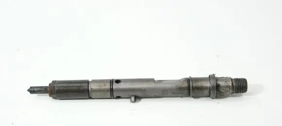 Audi A4 S4 B5 8D Fuel injector 059130201A