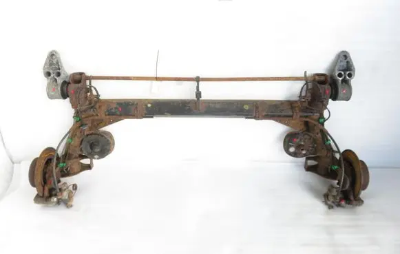 Volkswagen PASSAT B5.5 Rear axle beam 