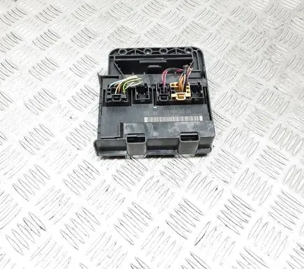 Volkswagen Golf V Comfort/convenience module 1K0959433AK S0401H030 1K1907348A