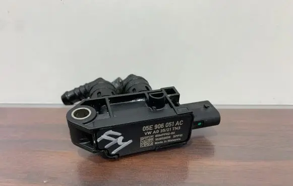 Cupra Formentor Air pressure sensor 05E906051AC