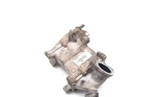 Land Rover Discovery 4 - LR4 EGR valve cooler G4D3-9F464-BA ET756001