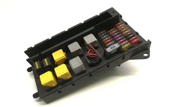 Volkswagen Crafter Fuse module 9065450101 5B11F0117