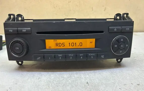 Mercedes-Benz Vito Viano W639 Radio/CD/DVD/GPS head unit A9069006001 A9048204986 1111E0006235