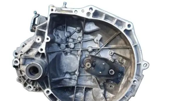 Peugeot 207 Manual 5 speed gearbox CQ46
