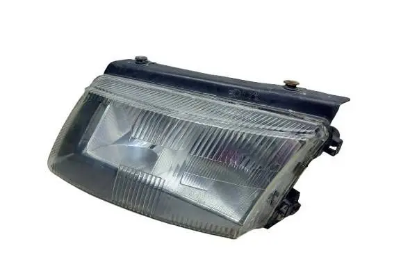 Volkswagen PASSAT B5 Headlight/headlamp