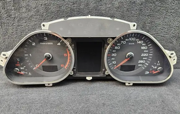 Audi A6 S6 C6 4F Speedometer (instrument cluster) 4F0920933Q 503002321803