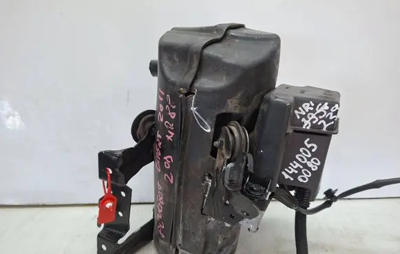 Fiat Scudo Power steering pump S27647239 1440050080