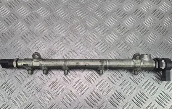 Fuel main line pipe