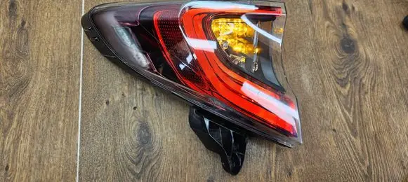 Toyota C-HR I Rear/tail lights 81560F403100