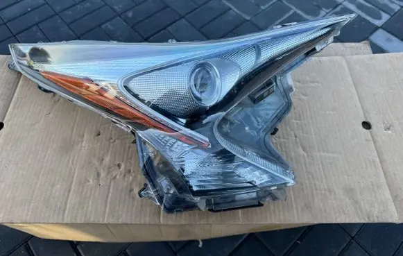 Toyota Prius (XW50) Headlight/headlamp 47807444NA