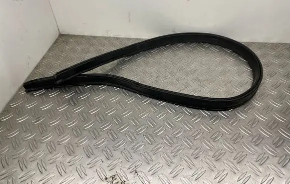 Mercedes-Benz GL X164 Engine compartment rubber A1648890098