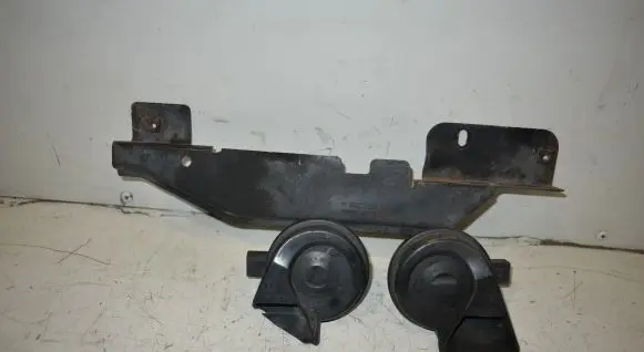 Audi Q7 4L Horn signal 4L0951229